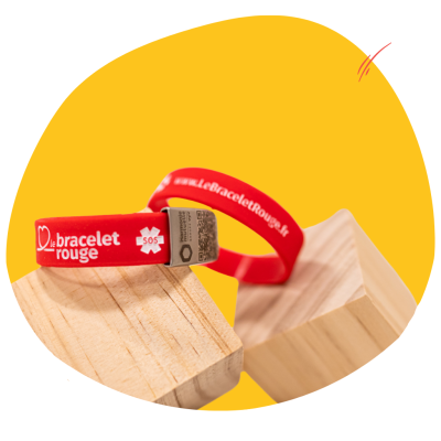 Le Bracelet Rouge image